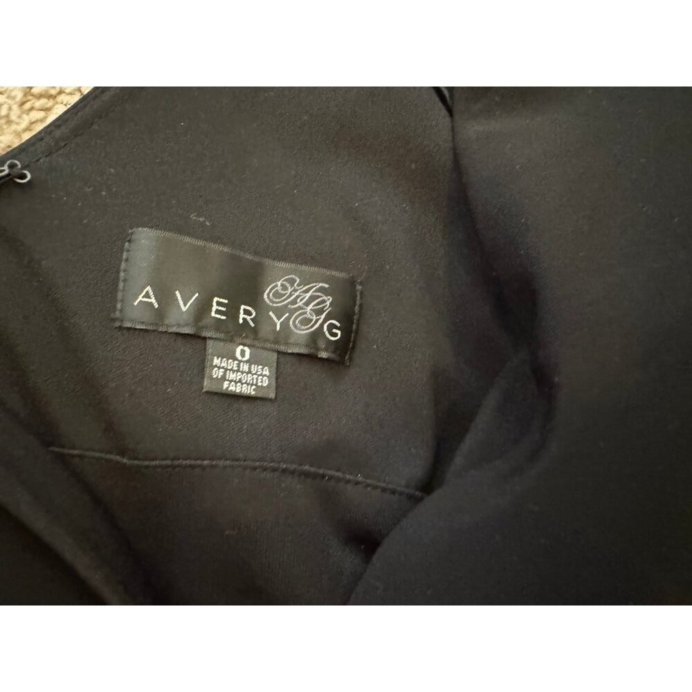 Avery G Bloomingdale’s Longsleeve Mesh Detailed Cocktail Dress with Flare sz 0 - Picture 8 of 9